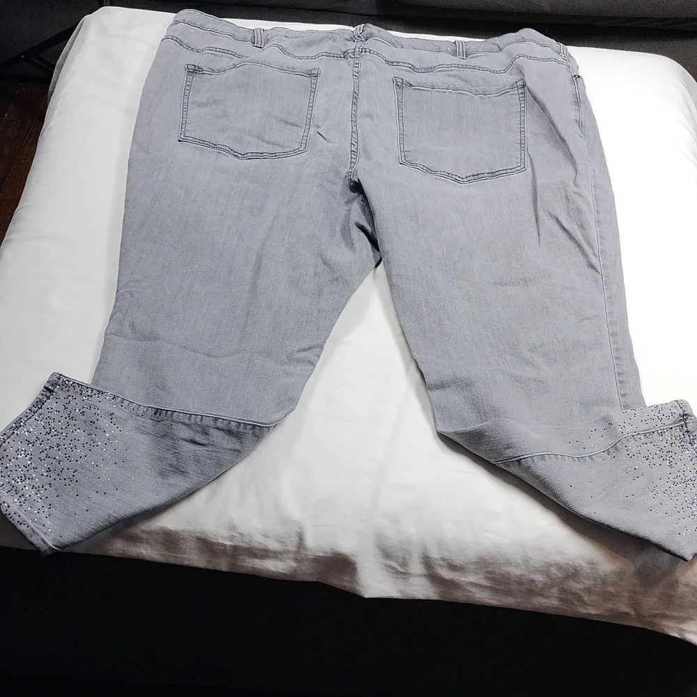 Lane Bryant Womens Faded Gray jeans Size 28 - Picture 5 of 9